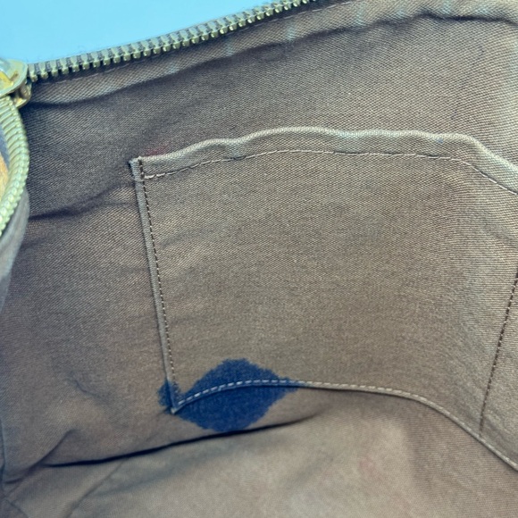 LOUIS VUITTON | Authentic Palermo LV Monogram Bag - Picture 13 of 16